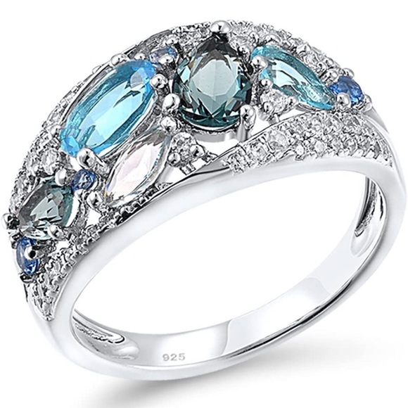 18k London Blue Topaz Diamonds Ring - Picture 2 of 10
